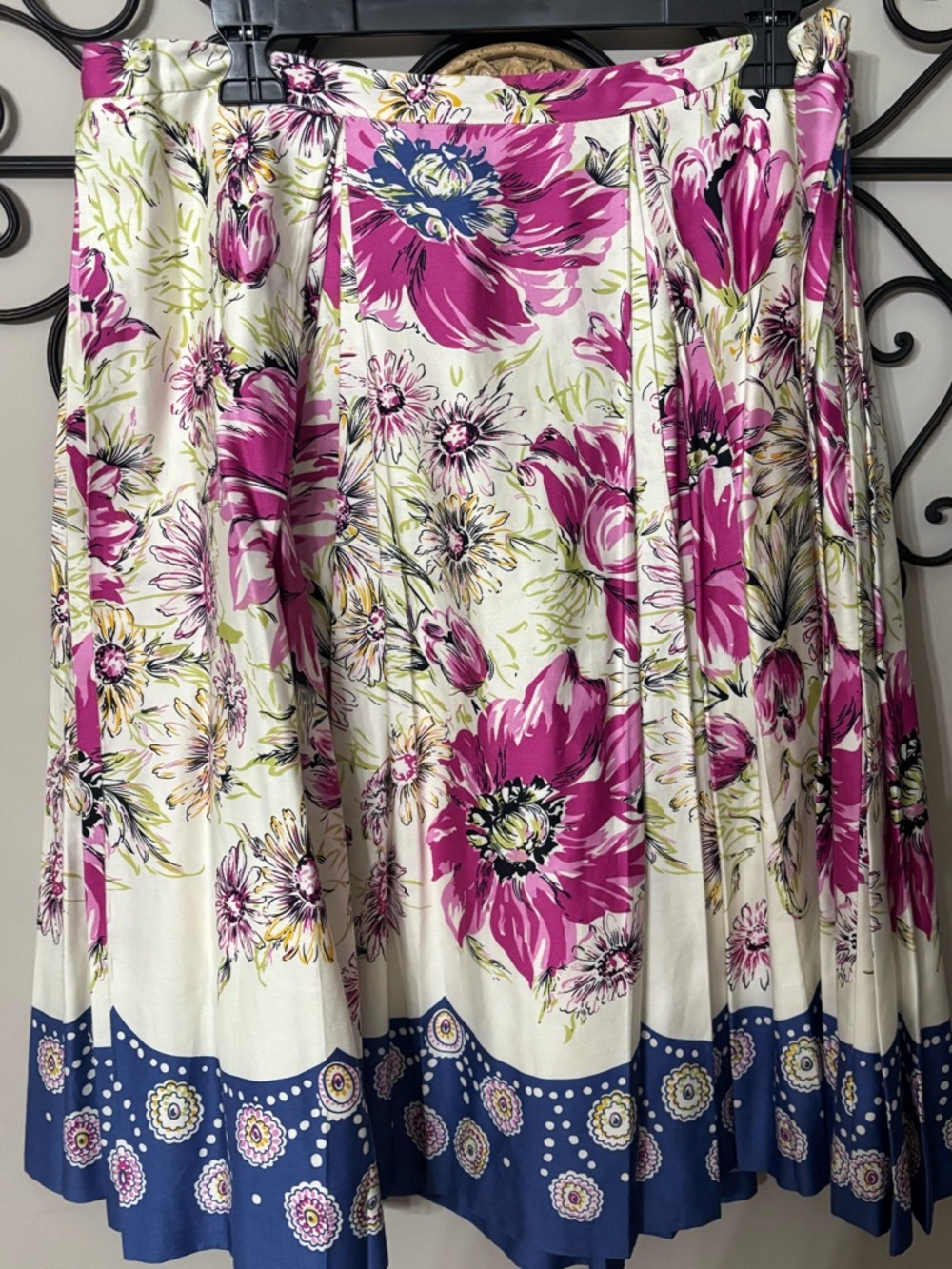 Odille Anthropology Skirt! Gorgeous colors.  Size 12.  100% Cotton!